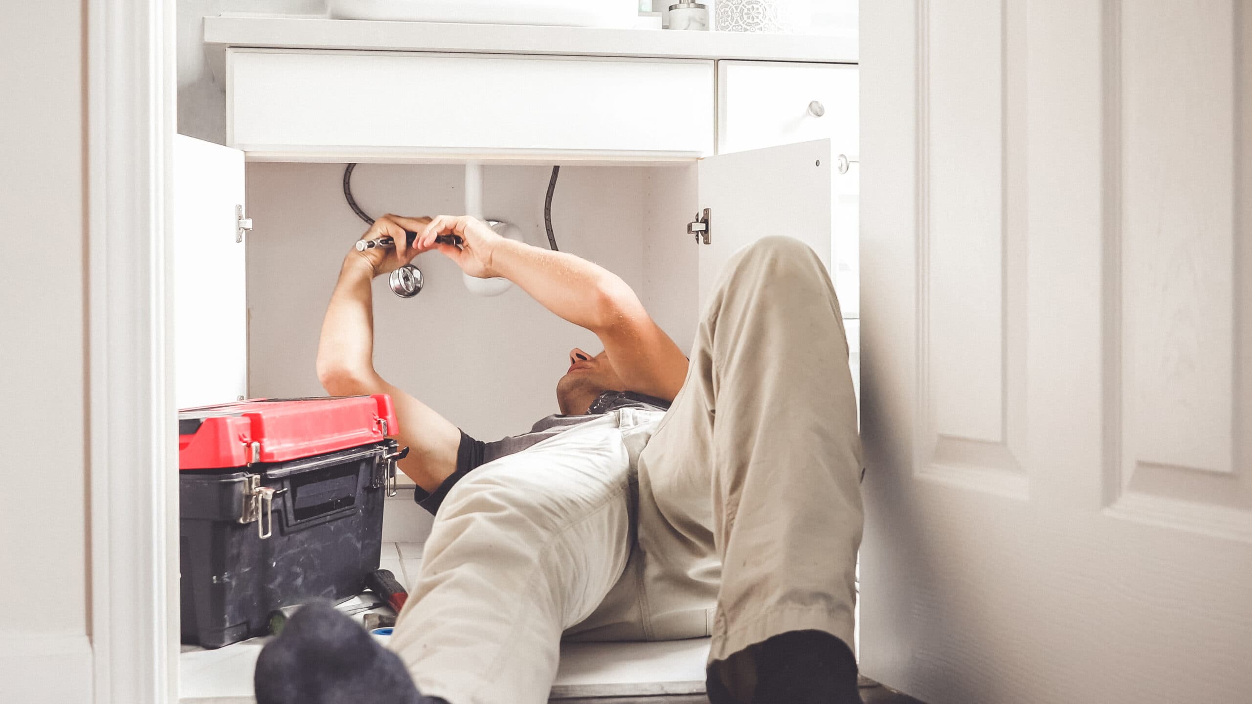 Featured image for Plumbing Services Guide: Installation, Repair, and Maintenance